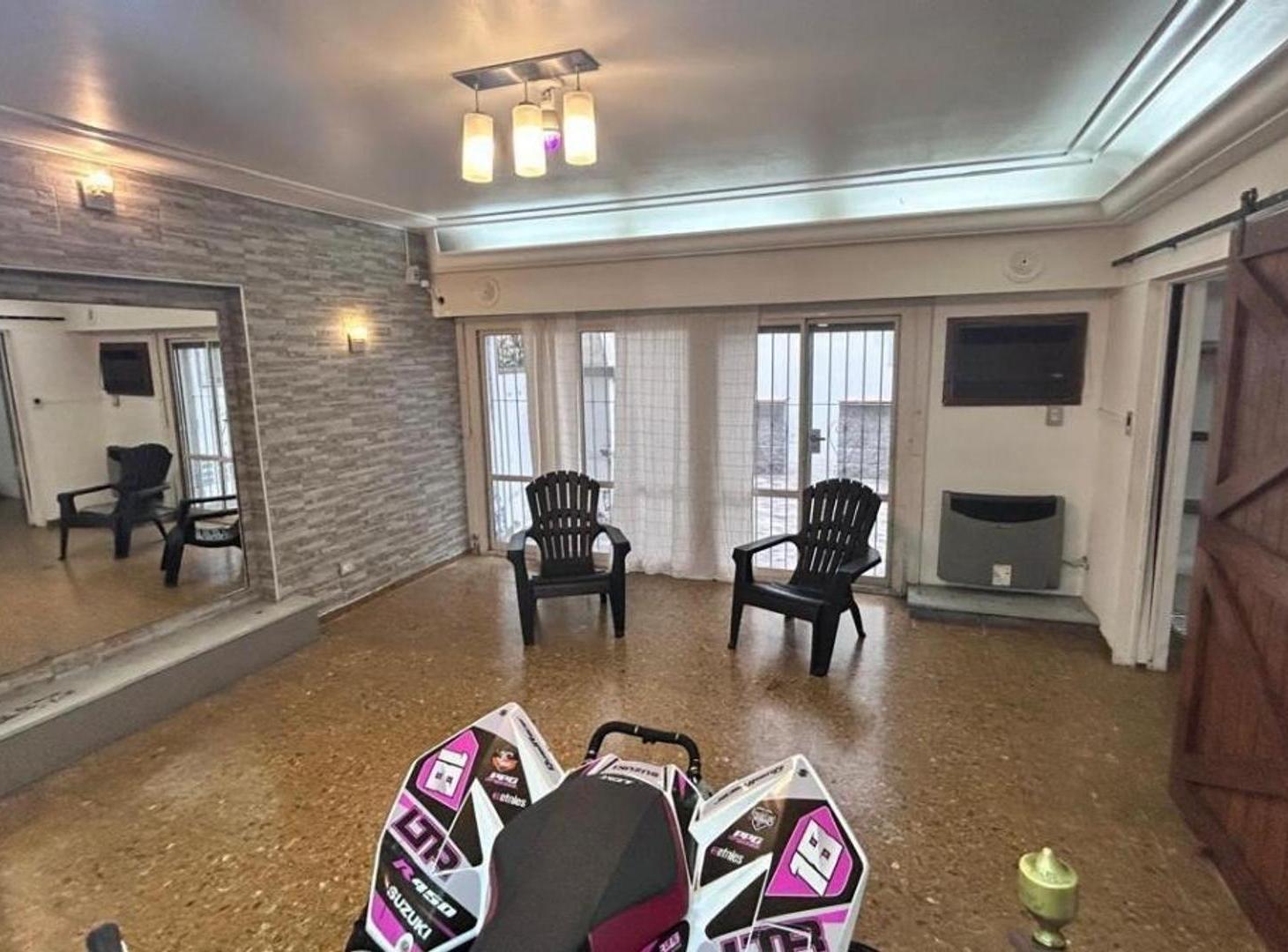 Foto de VENTA PH 5 AMBIENTES CON PARRILLA, PATIO Y TERRAZA–MATADEROS, imagen 5