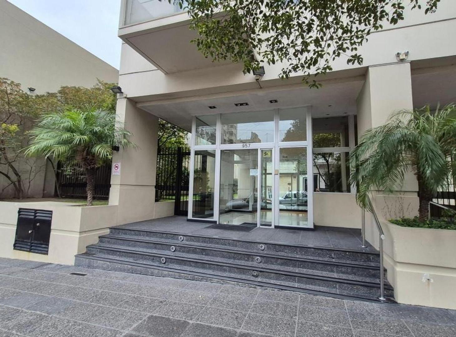 Foto de venta departamento 3 amb con cochera en caballito, imagen 1