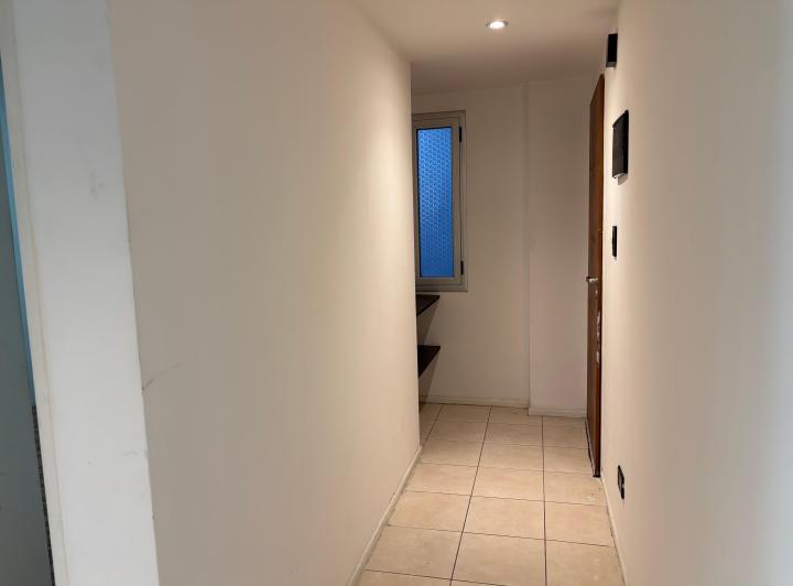 Foto de VENTA DEPARTAMENTO 2 AMBIENTES CON COCHERA LANUS ESTE, imagen 4