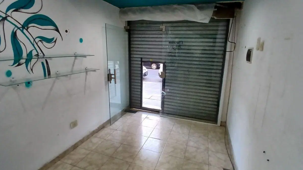 LOCAL COMERCIAL LANUS ESTE CENTRO 2