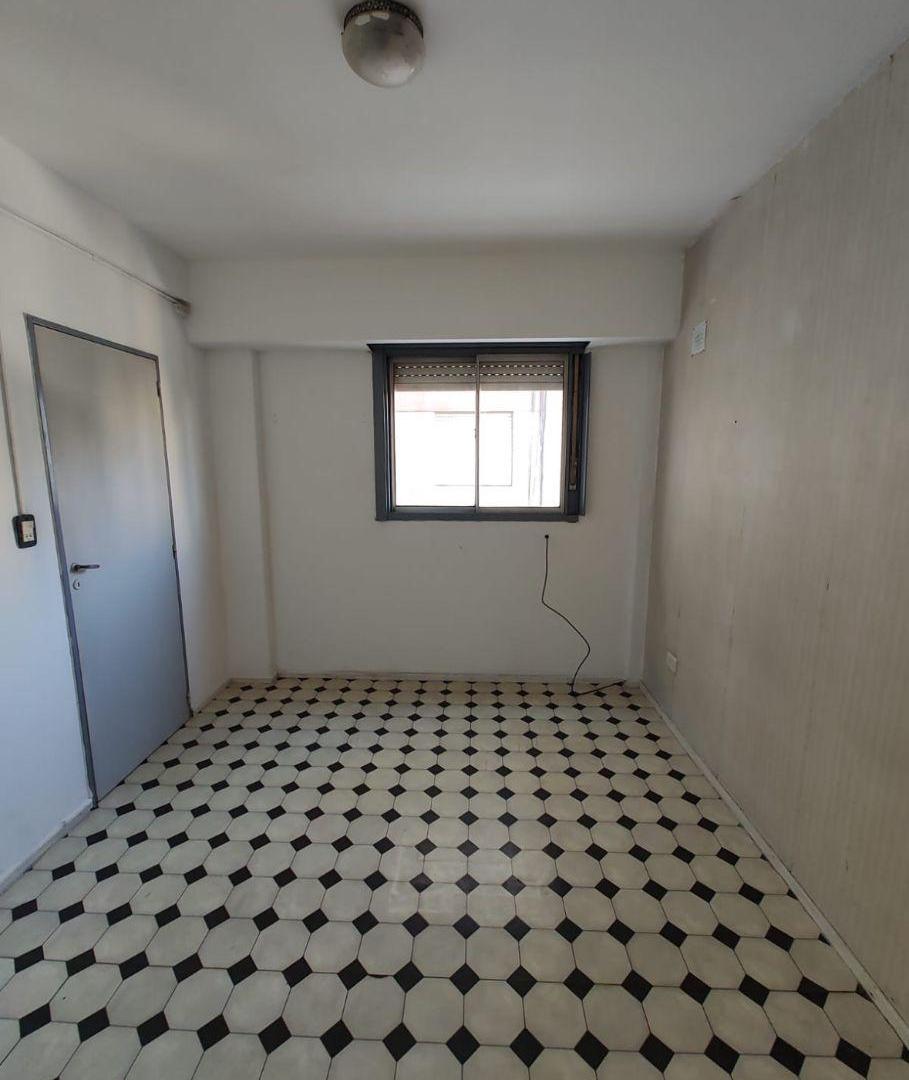 Foto de VENTA DEPARTAMENTO 2 AMB EXCELENTE UBICACIÓN., imagen 3