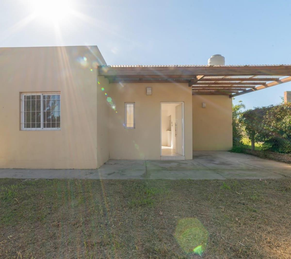 OPORTUNIDAD ....VENTA de Casa en Ruta N°1, Km 3,5
