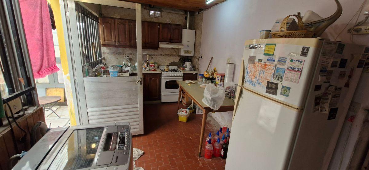 Foto de OPORTUNIDAD!! CASA +INVERSIÓN. 2 Casas en un mismo terreno., imagen 3