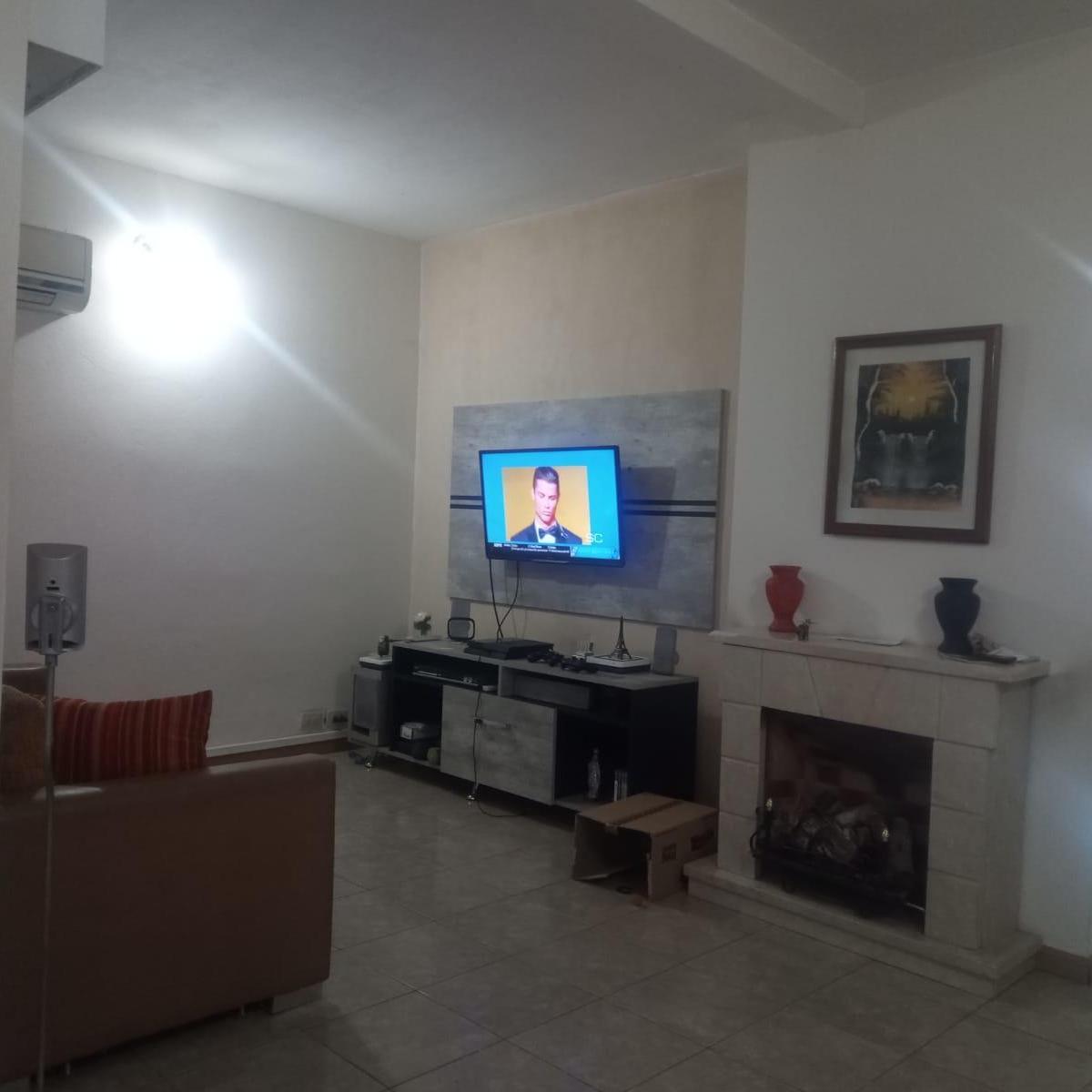 Casa en Merlo Norte Sobre Dos Plantas, 5 Ambientes, Merlo, Padua. 5