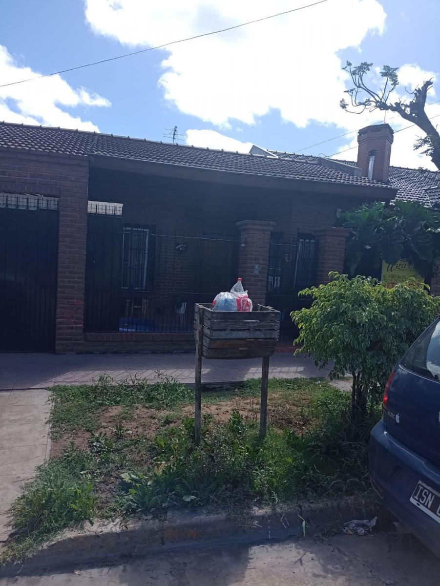 Casa, Chalet, Venta, Financia, Ugazio Propiedades, Merlo, Parque San Martin. 2