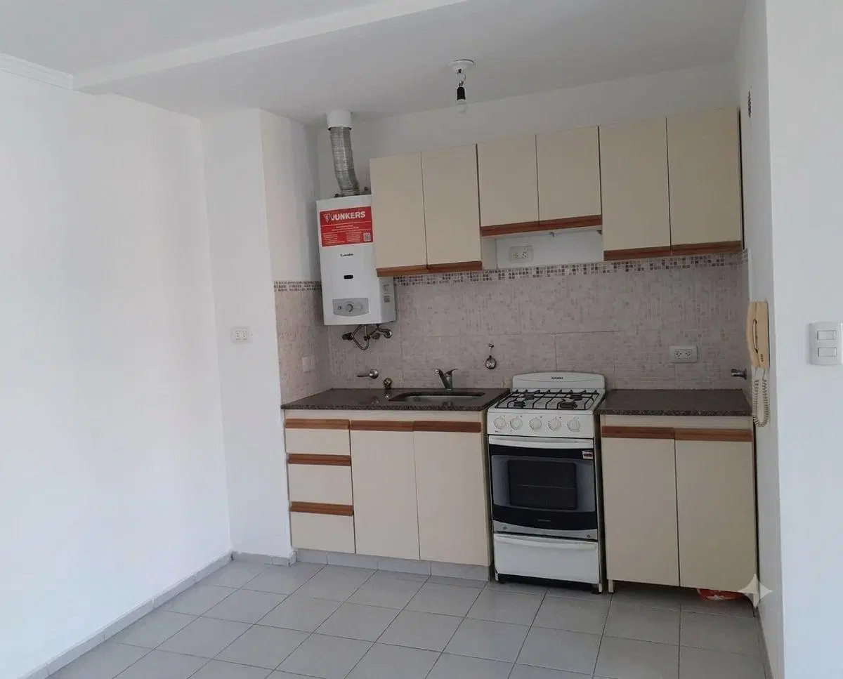 ALQ 1 DORM.-FELIX FRIAS 45-B° GENERAL PAZ 1