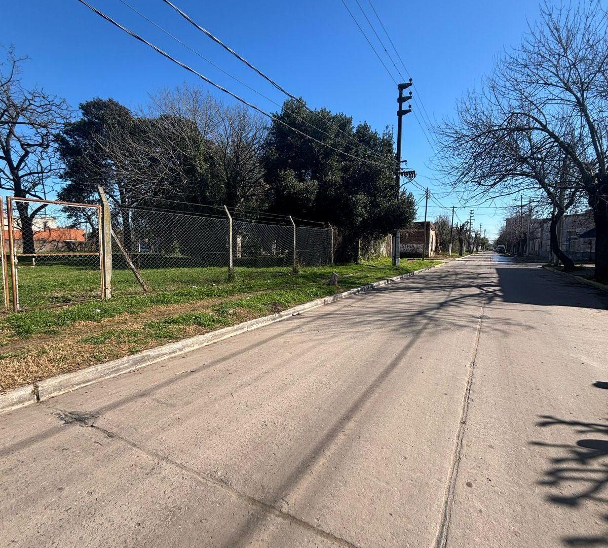 TERRENO  EN VENTA CAÑUELAS CENTRO