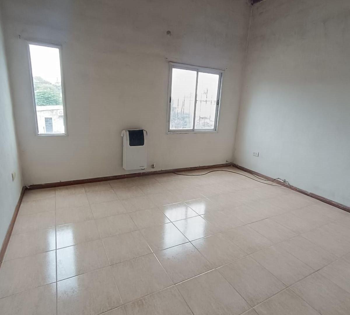Foto de Departamento en Venta en Cañuelas, imagen 2