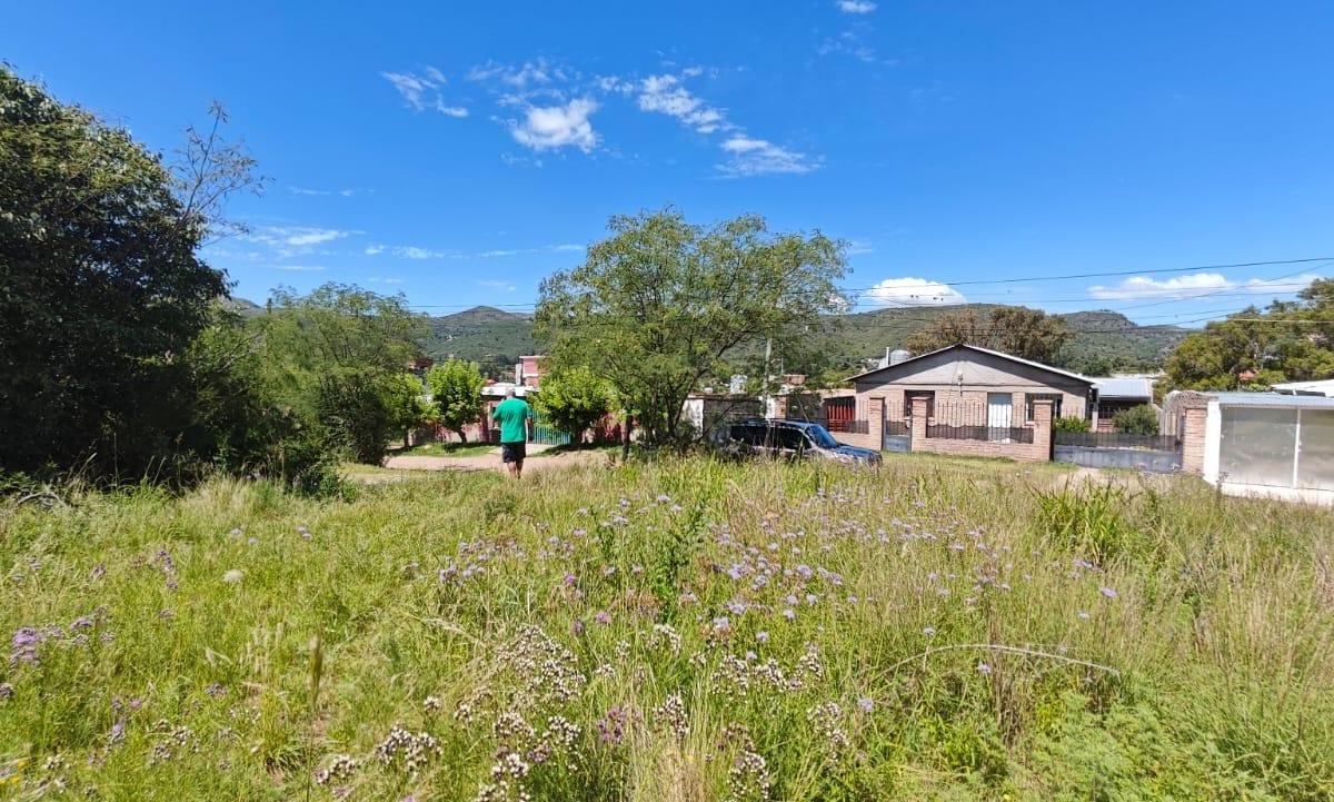 Lote de 1.227 en La Cumbre 3