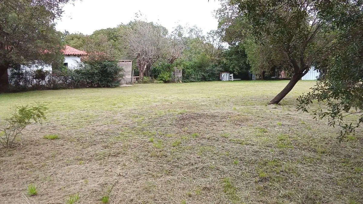 Venta de Lote en Los Cocos de 2.003m2 2
