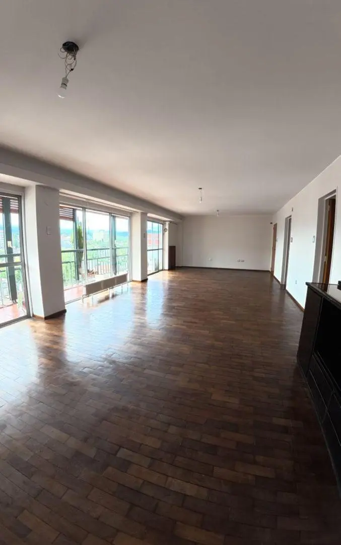 EXCLUSIVO DEPARTAMENTO A LA VENTA 3 DORMITORIOS 1 EN SUITE CON COCHERA EN CALLE DEAN FUNES AL 300 1