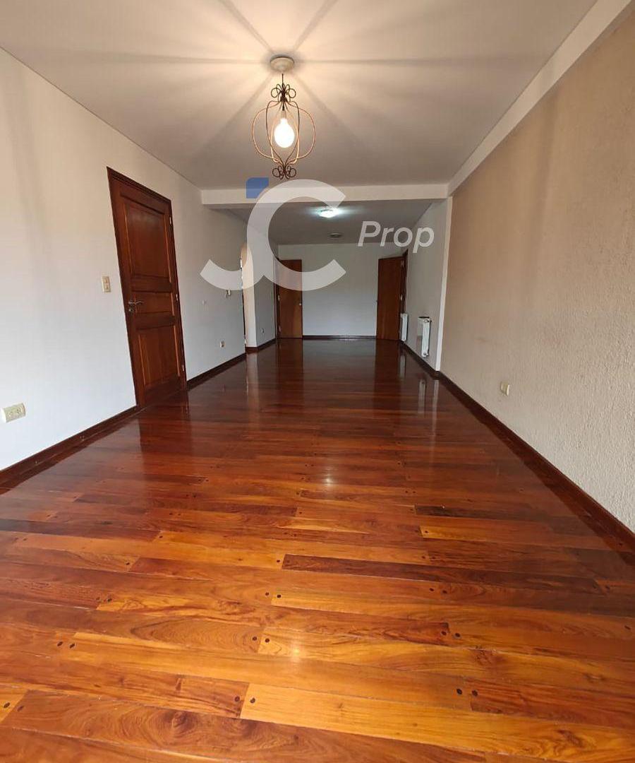 Foto de Departamento de 3 dormitorios en Venta en Tres Cerritos, imagen 4