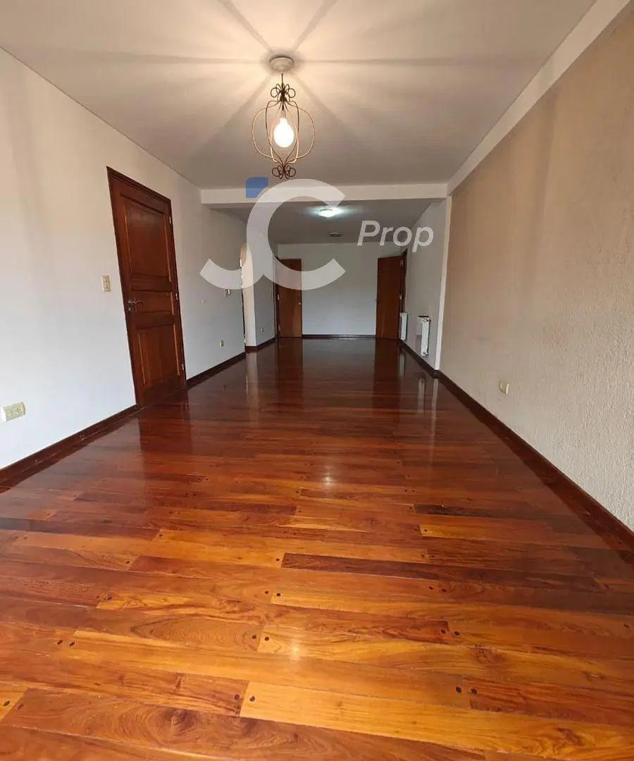 Departamento de 3 dormitorios en Venta en Tres Cerritos 4