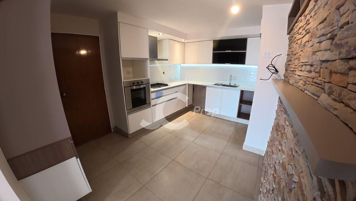 Foto de Exclusivo Departamento de 3 dormitorios en Alquiler, imagen 1