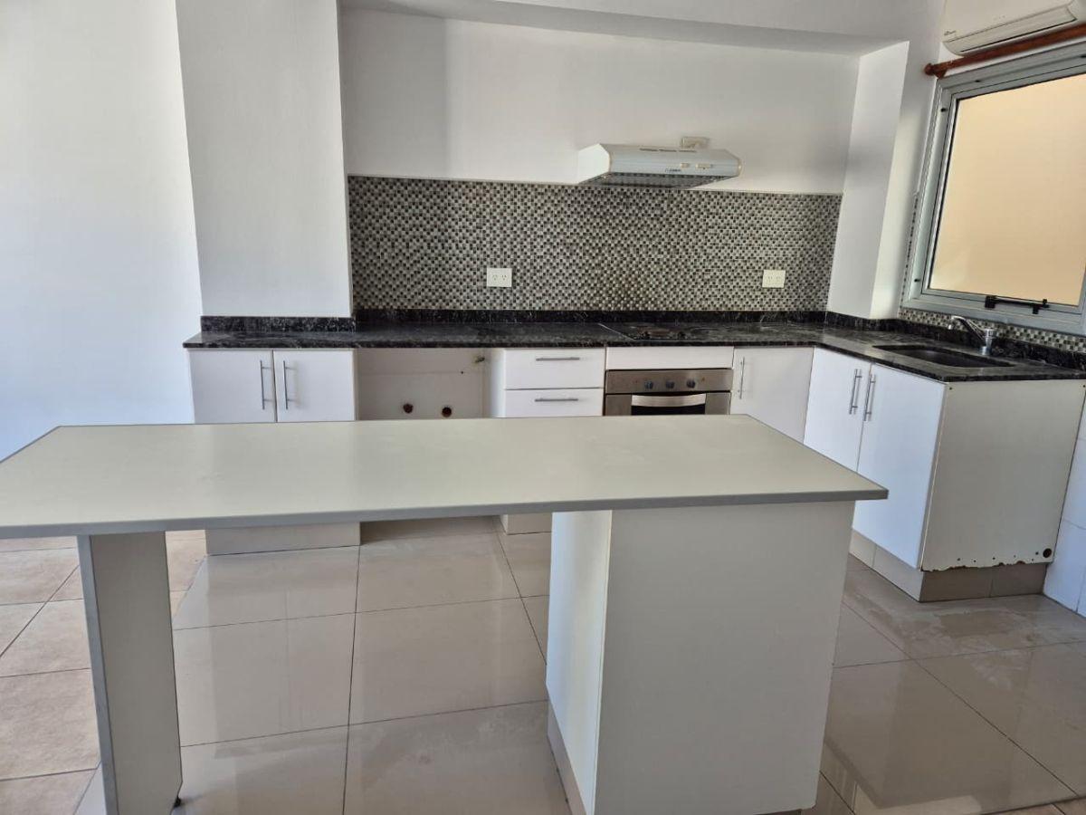 Foto de DEPARTAMENTO EN ALQUILER, imagen 2