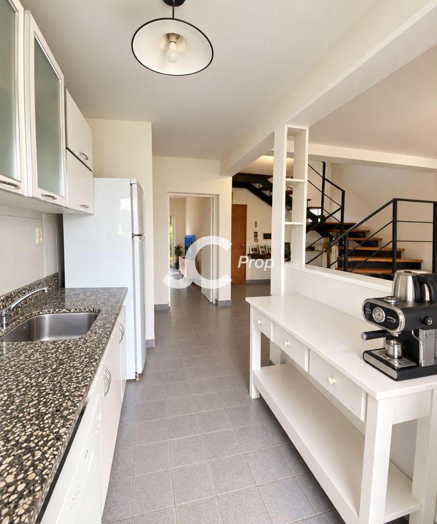 Foto de CASA EN VENTA BARRIO EL HUAICO, imagen 1