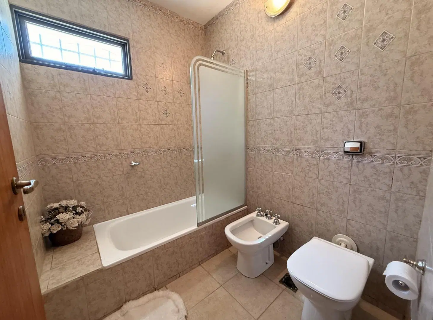 Alquiler Casa en Costa Azul, Villa Carlos Paz. 2 Dormitorios, Cochera. 3
