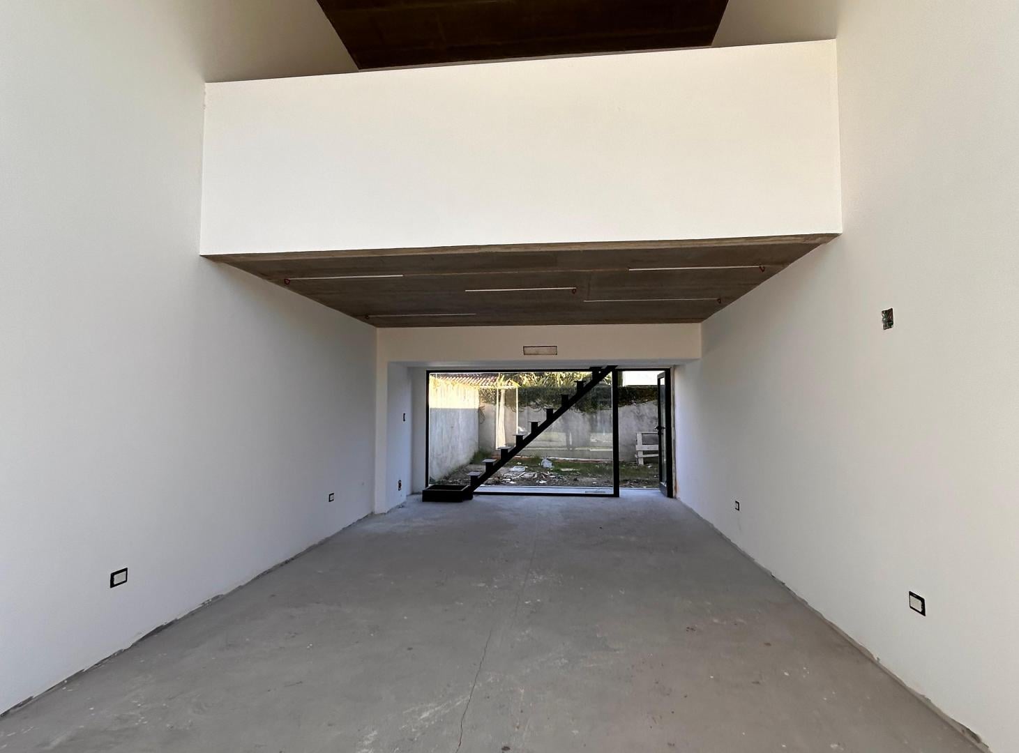 Foto de LOCALES A ESTRENAR EN ALQUILER -CITY BELL - 61 m2, imagen 1