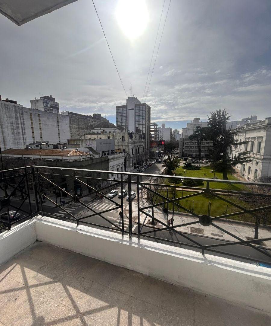 Foto de DEPARTAMENTO 2 DORMITORIOS CON BALCÓN, imagen 1