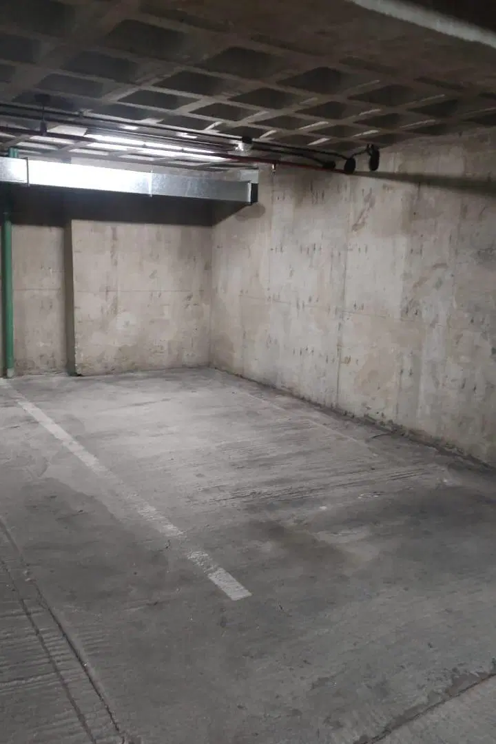 COCHERA EN VENTA EN TORRES H AV. PUEYRREDÓN 724 - FRENTE TRIBUNALES 1