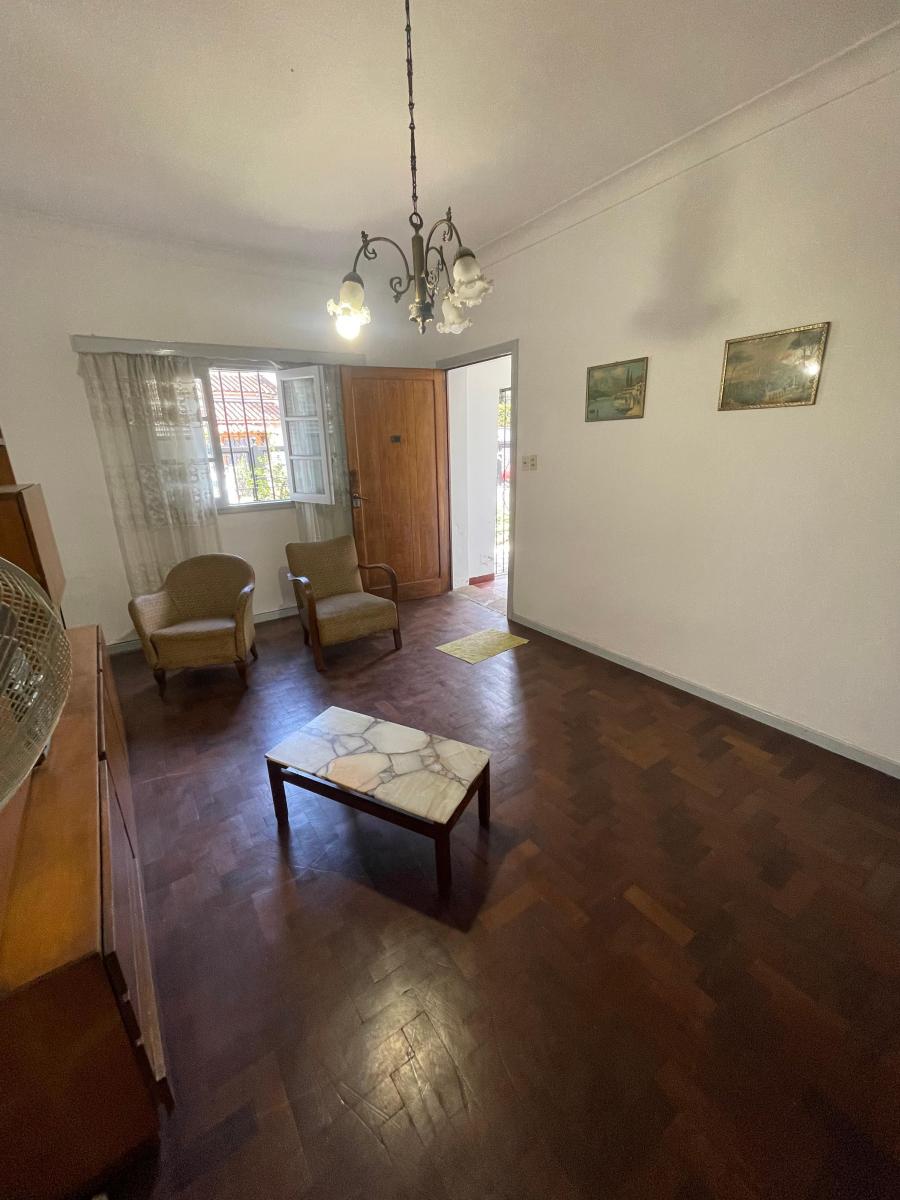 Casa a La Venta en Merlo de 4 Ambientes 1