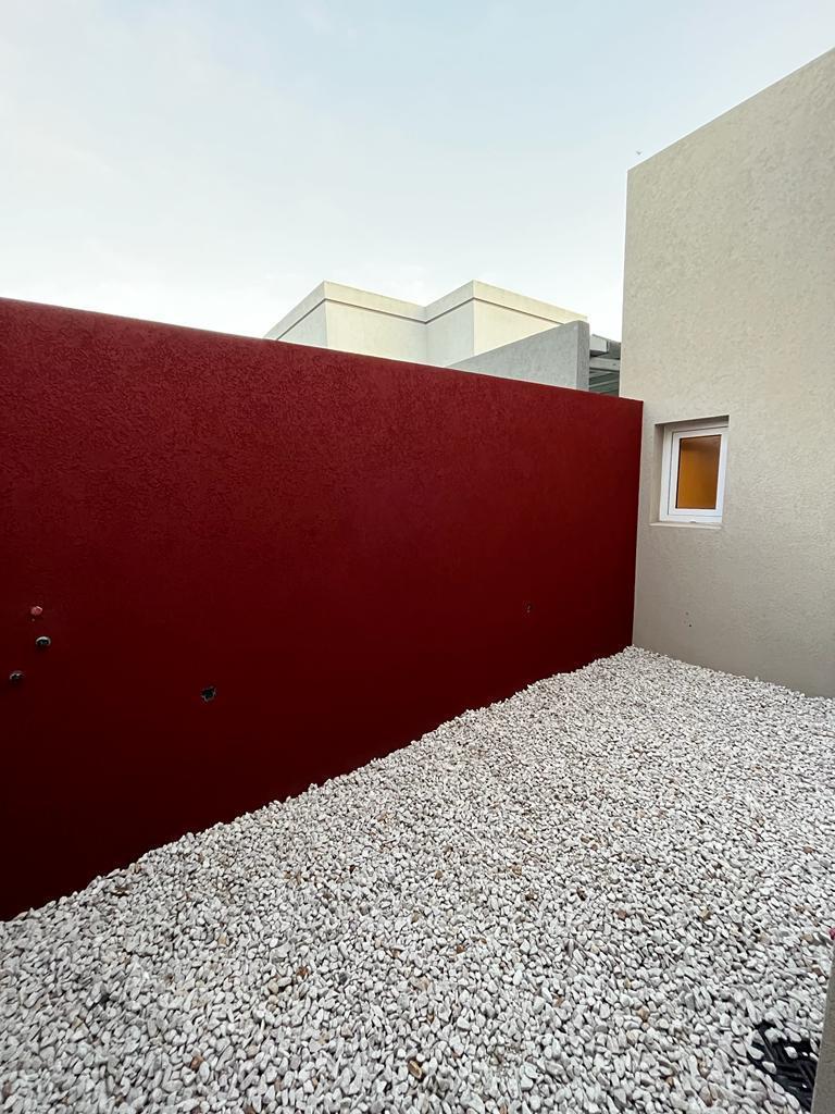 Casa en Venta de Cuatro Dorm. Zona Cerrito 2