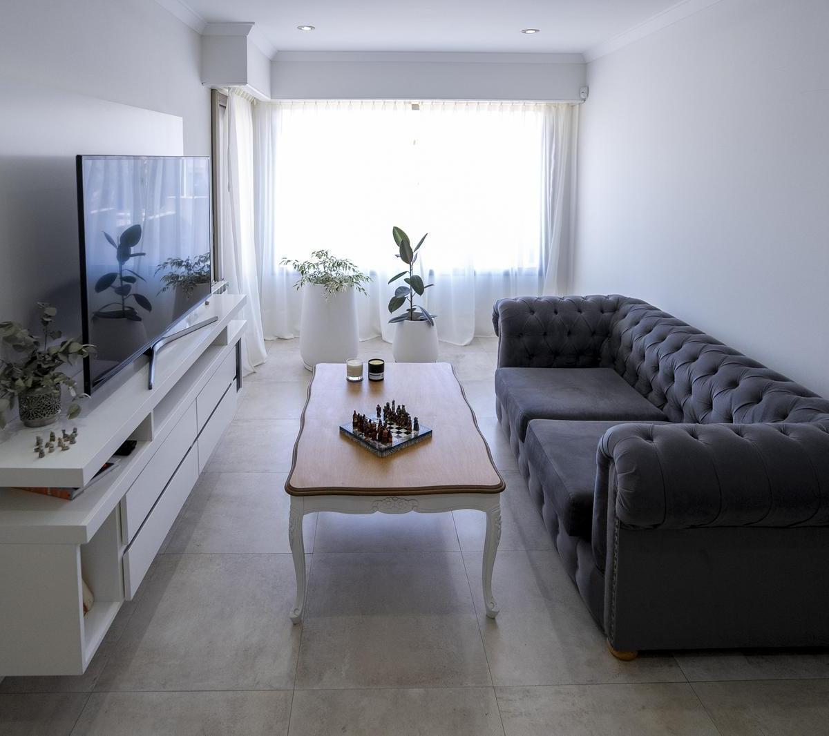 Casa en Venta de Tres Dorm. en Barrio La Rosa 2