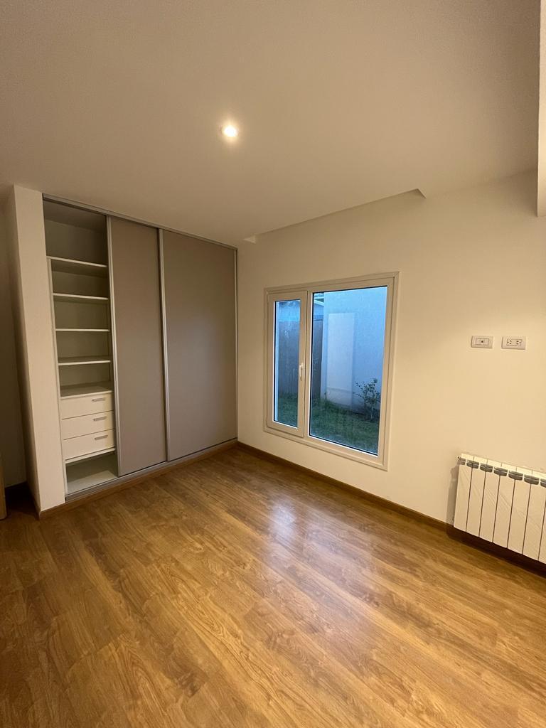 Venta Hermosa Propiedad. Zona Cerrito Tandil 1