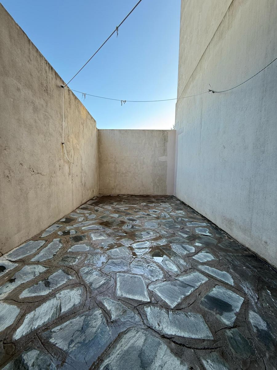 Venta. Departamento en Planta Baja con Patio. Zona Terminal. Tandil 2