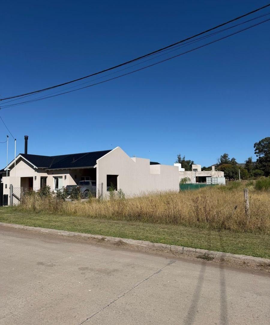 Terreno de 1160 m2 en venta en Golf