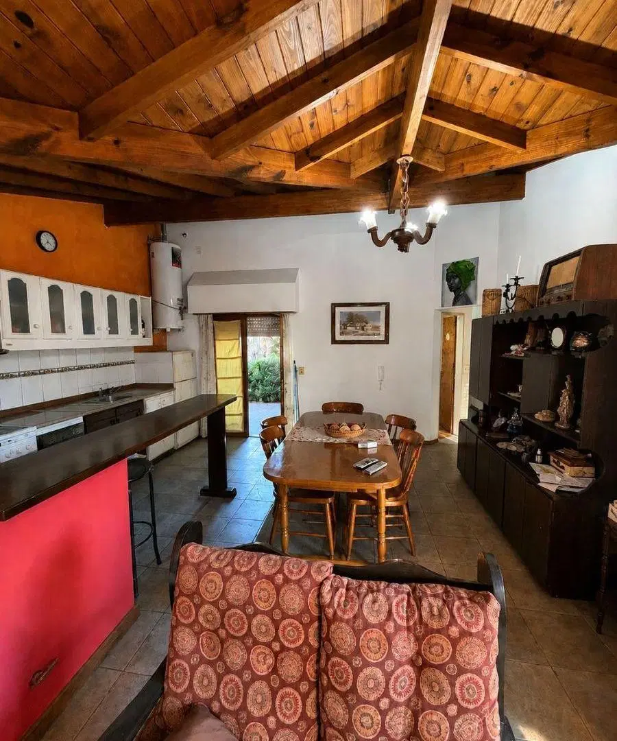 Casa en complejo tres dormitorios y dos baños 5