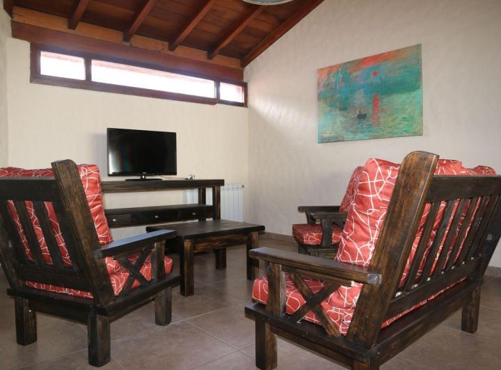 Departamento en alquiler temporario de 2 dormitorios c/ cochera en San Carlos 2