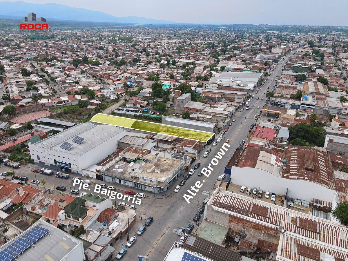 Importante Local Comercial con Amplio Terreno y Galpón Bº Alte Brown - Jujuy 1