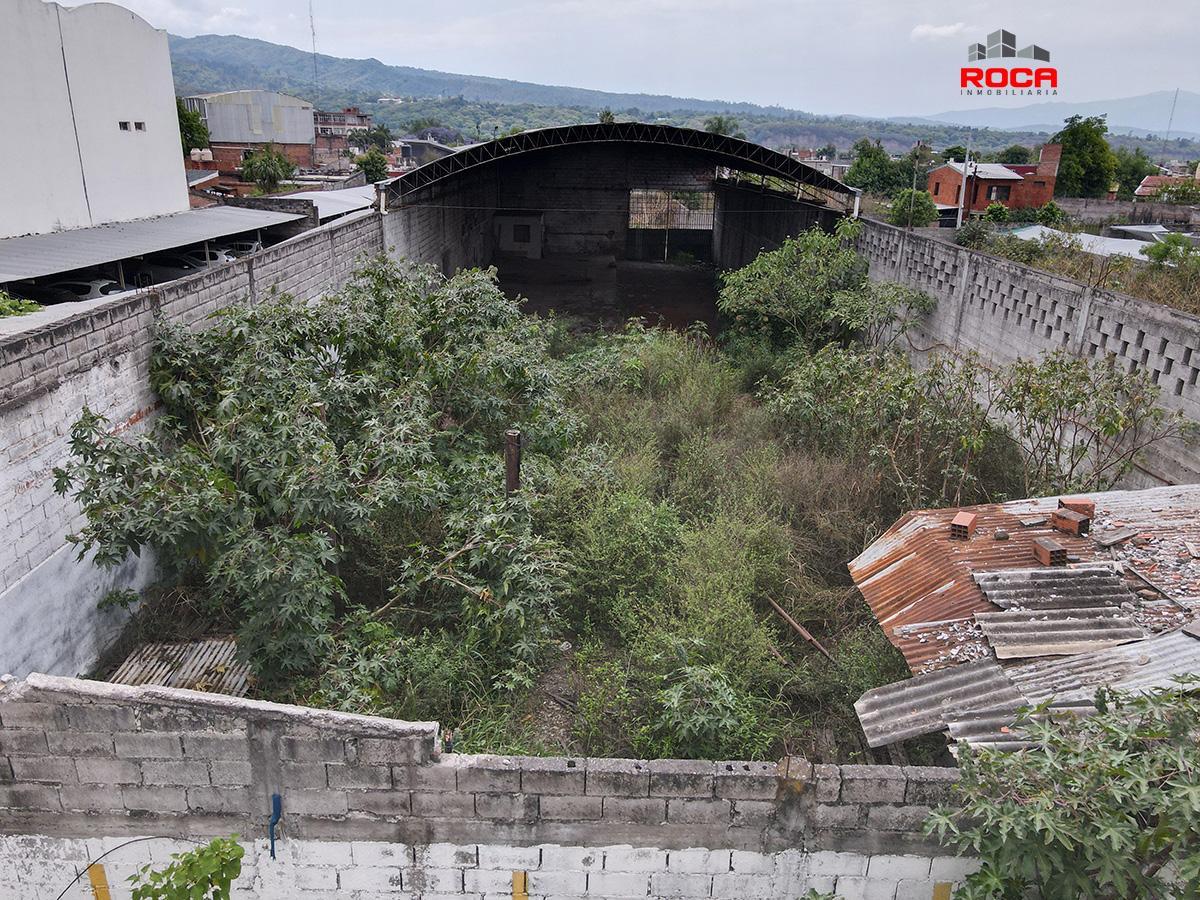 Importante Local Comercial con Amplio Terreno y Galpón Bº Alte Brown - Jujuy 2