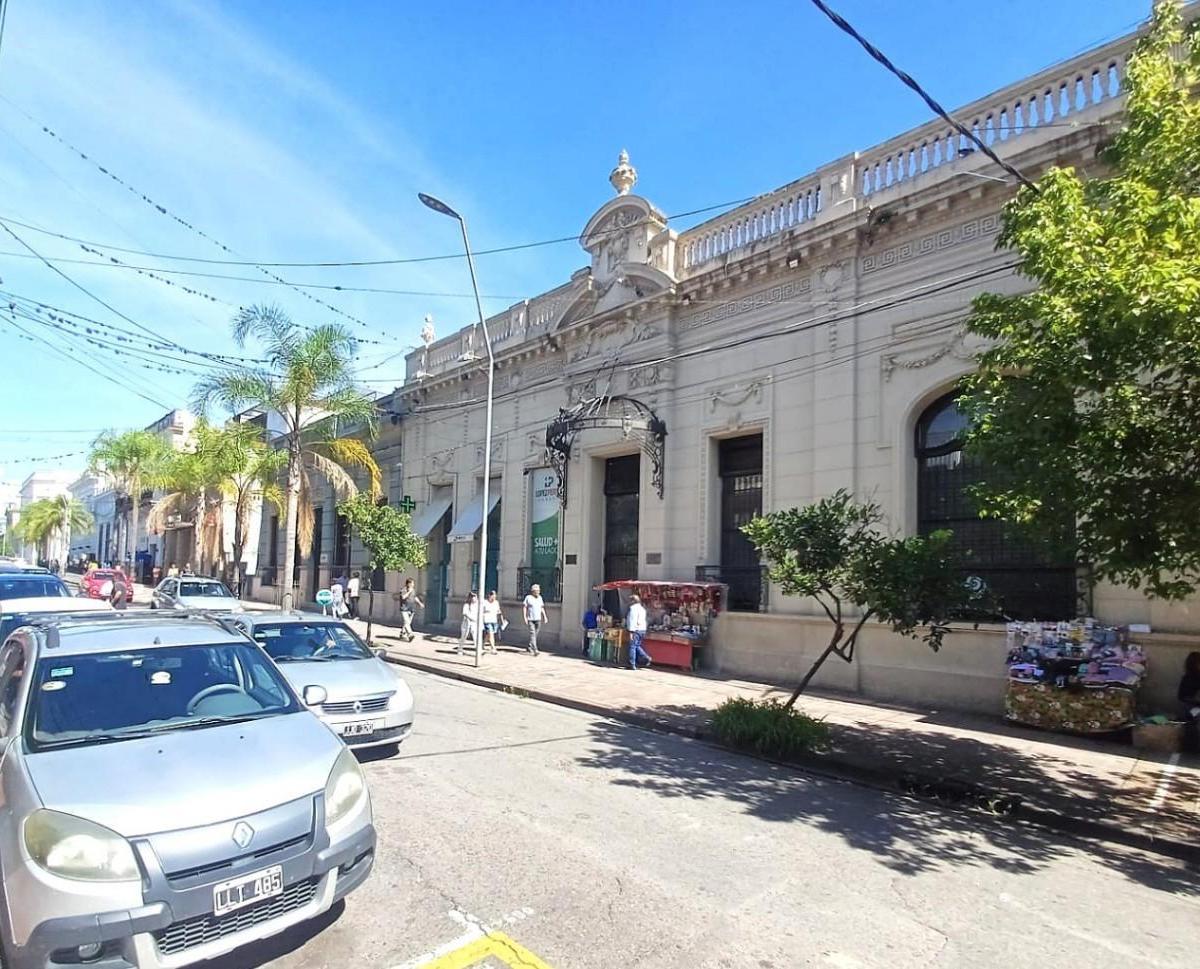 Excelente Propiedad Comercial en Venta en Microcentro de Jujuy 3