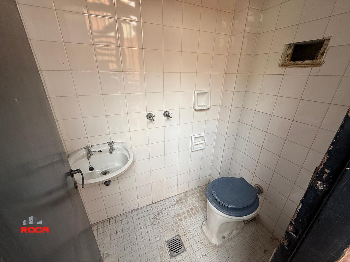 Amplia Casa en Venta en El Centro de San Salvador de Jujuy 5