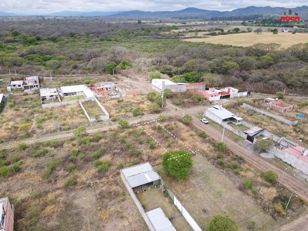 Foto de Terreno / Lote en venta de 300m2 ubicado en Otros Barrios, imagen 3