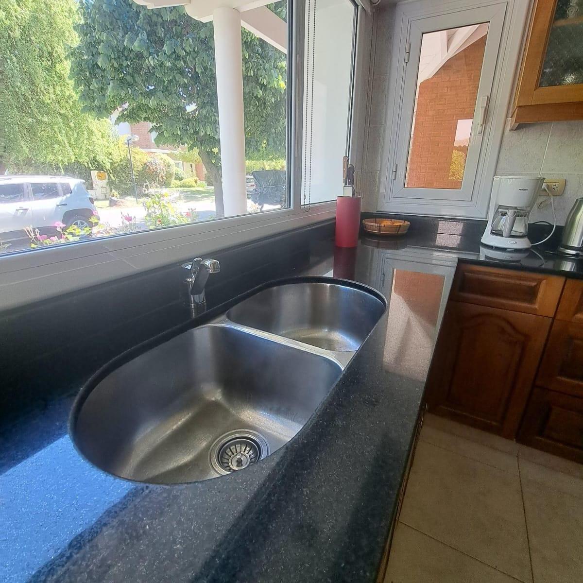 Venta! Exclusiva Casa Nivel Gerencial en Rincón Club de Campo - Nqn 1