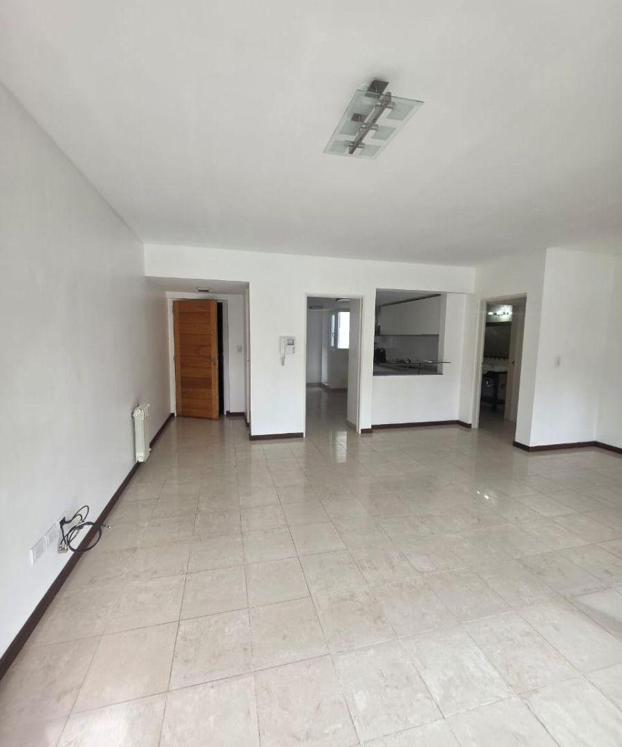 Foto de ALQUILER Departamento Premium 2 Dorm en Pleno Centro de Neuquén, imagen 4