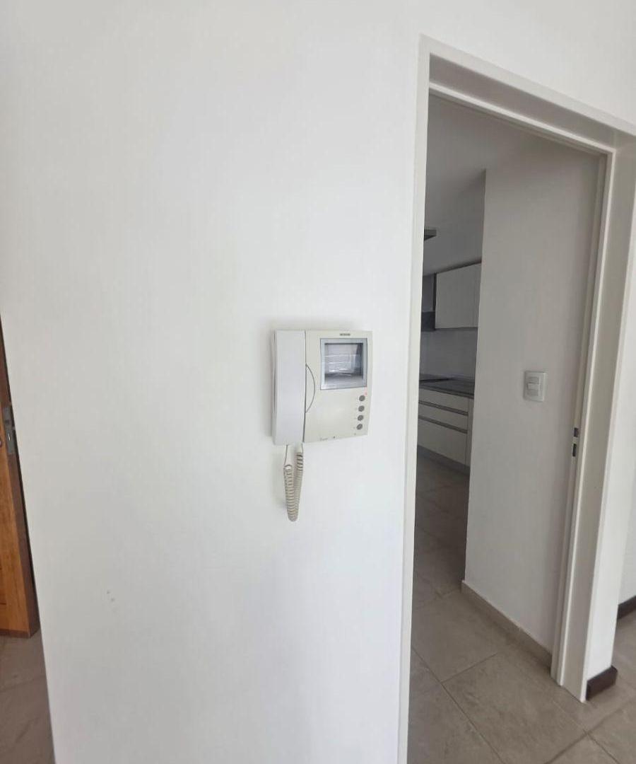 Foto de ALQUILER Departamento Premium 2 Dorm en Pleno Centro de Neuquén, imagen 3