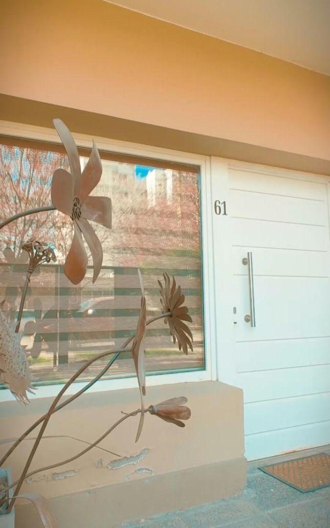 Foto de VENTA DE CASA EN CIPOLETTI DE 3 DORMITORIOS – PISCINA, QUINCHO, imagen 2