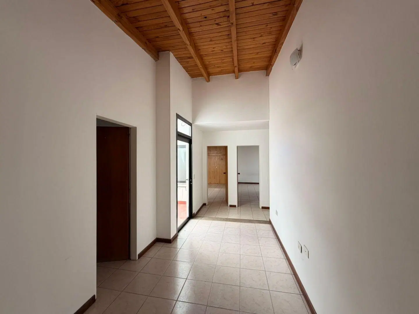 Departamento 2 dormitorios. | San Juan al 1500 4
