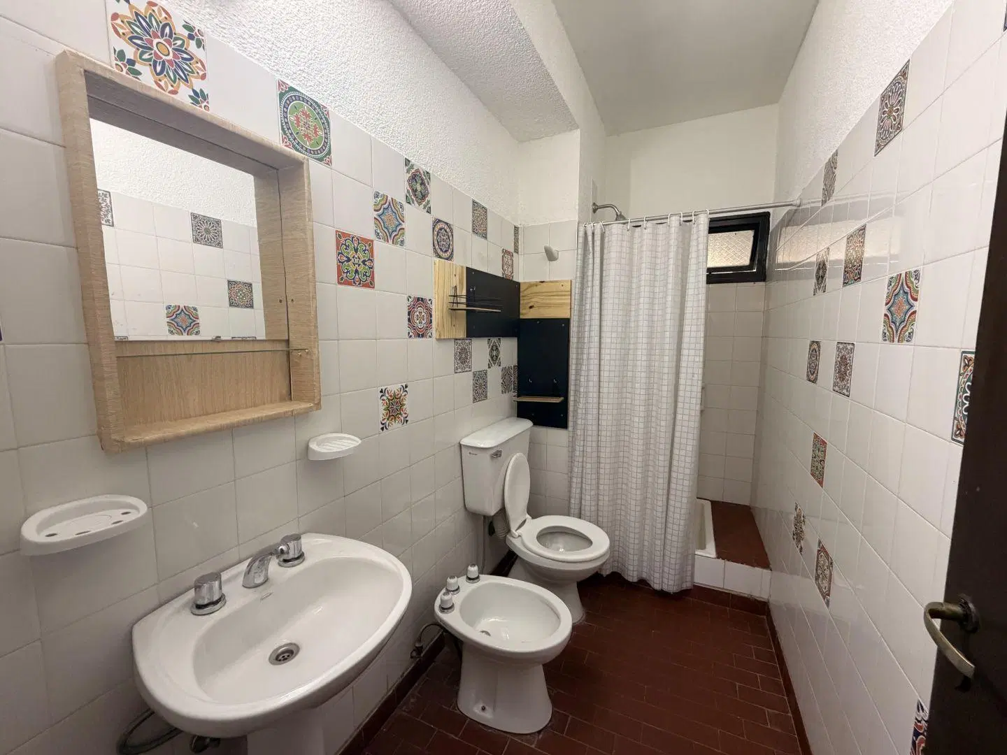 Departamento 4 ambientes 2 dormitorios. | Avenida Argentina al 1100 3