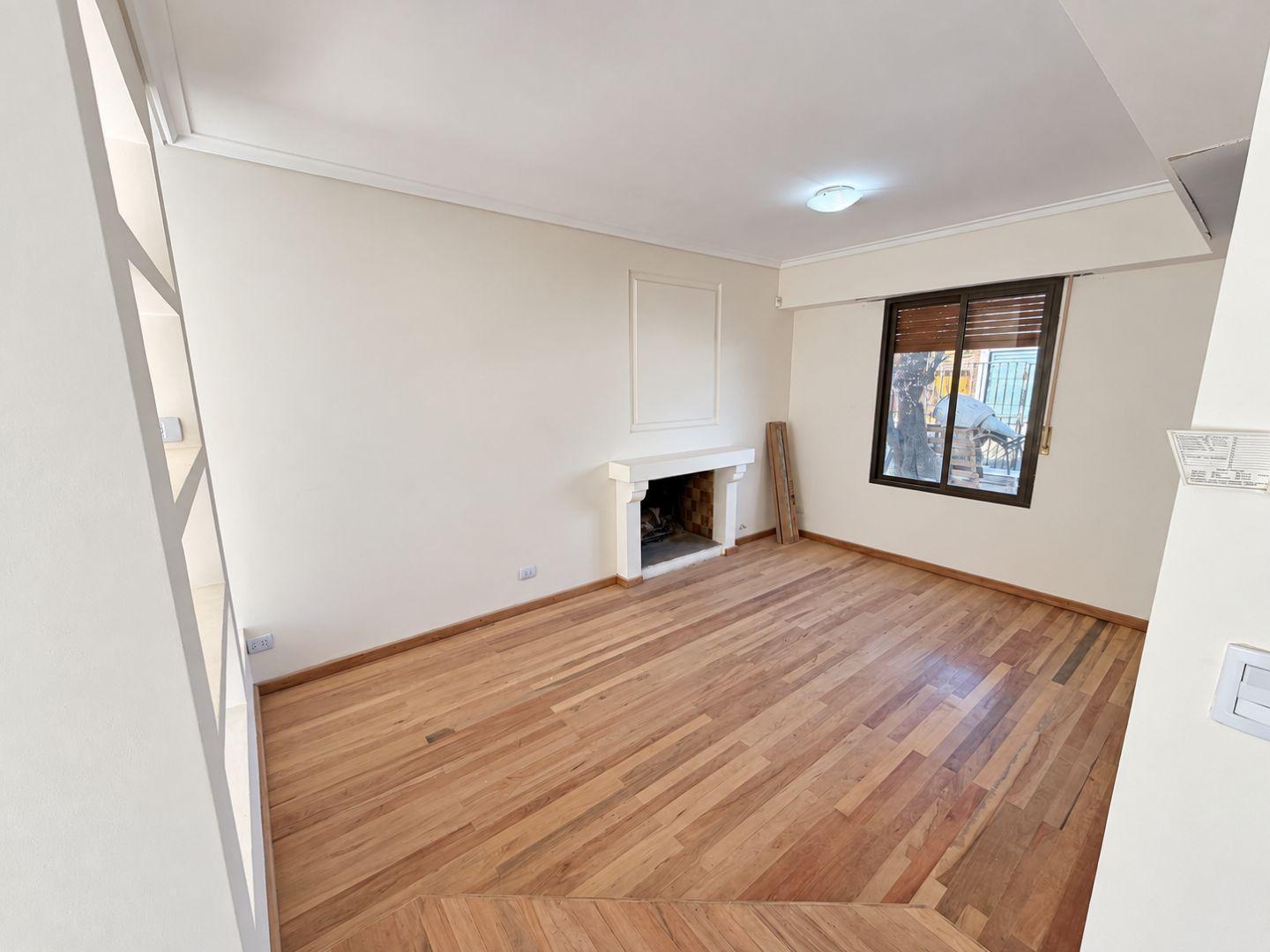 Foto de Casa 8 ambientes 3 dormitorios. | Manuel Alberti al 1000, imagen 1