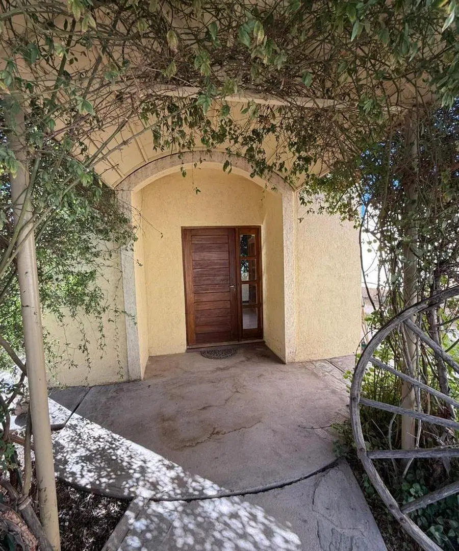 Casa en el centro de General Alvear 5