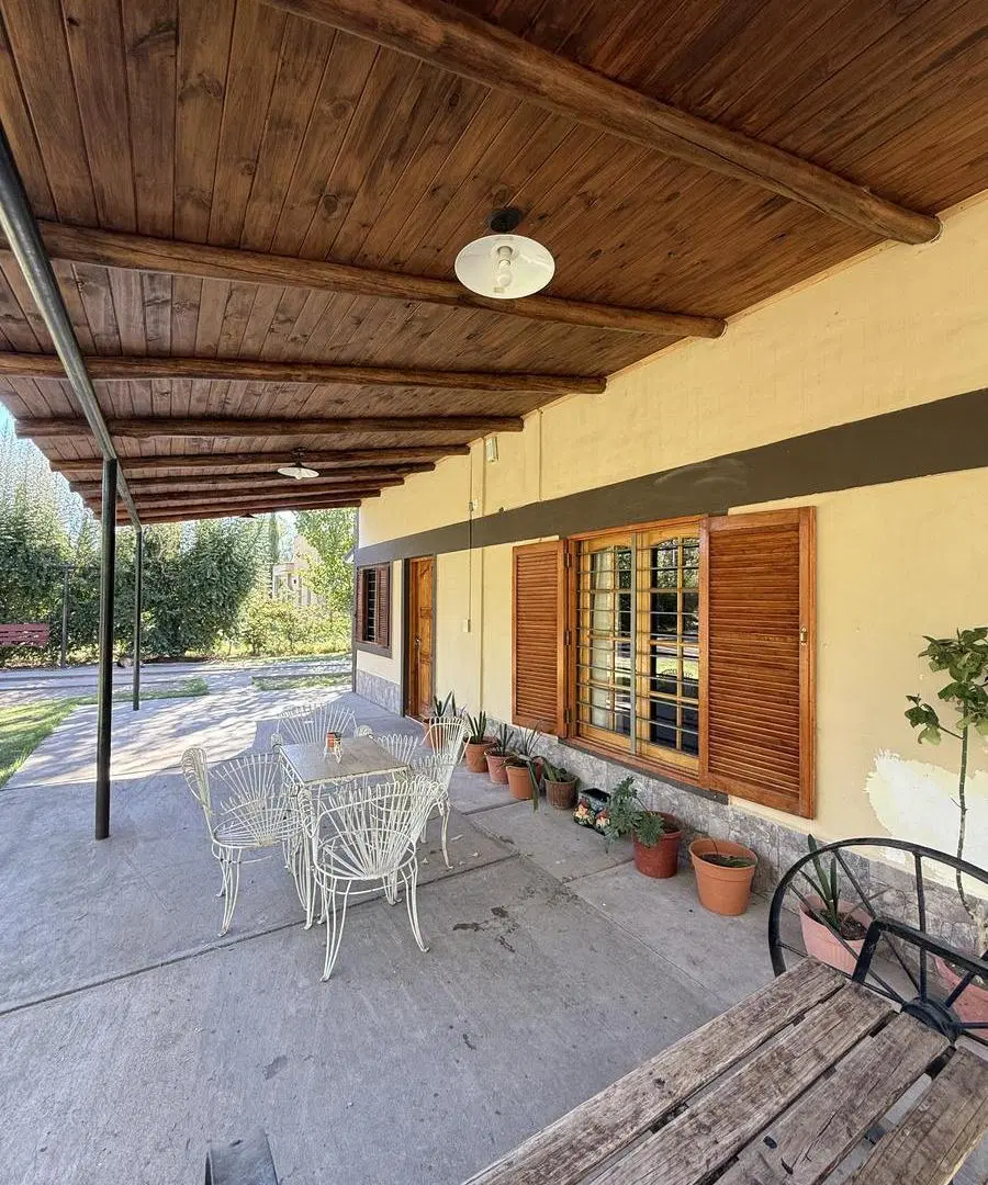 Casa Quinta con pileta en General Alvear - Mza 2