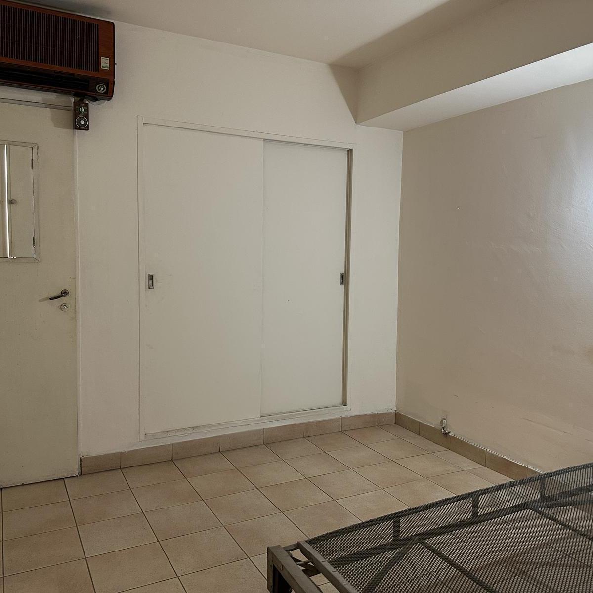 Departamento en Venta de 3 Dorm. 2