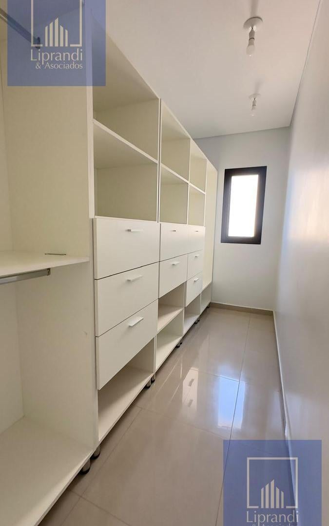 Foto de Casa de 3 dormitorios en VENTA, imagen 4