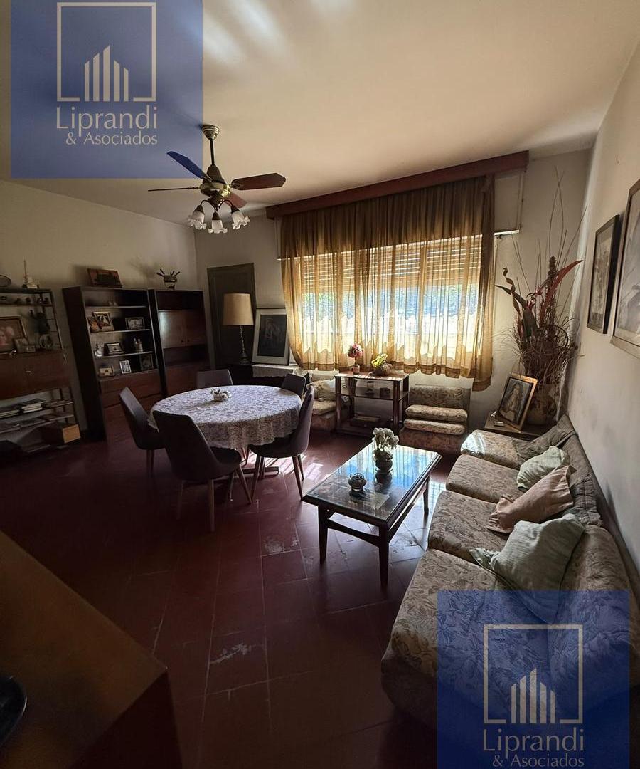 Foto de Oportunidad Casa para remodelar, comercial, imagen 4