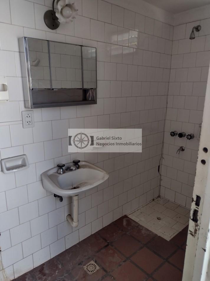 Venta Casa Hermosa en Villa Nueva Gllen 3dorm 2 Bñ Cochera Pasante Techada 3